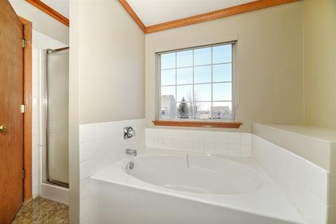 126 Rushmore Dr, Bartlett, IL 60103 photo 11
