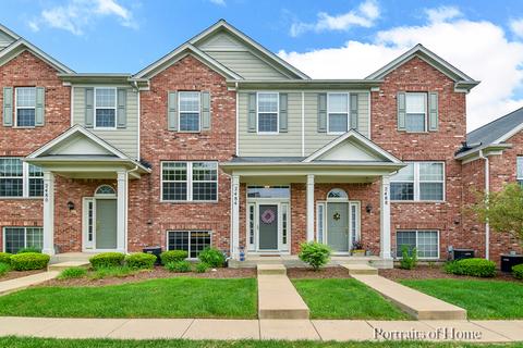 2484 Emily Ln, Elgin, IL 60124 photo 1