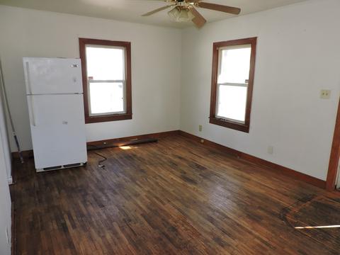 325 N 7th Ave, Kankakee, IL 60901 photo 3