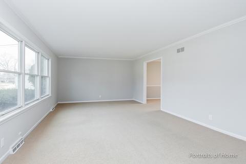 1440 Stoddard Ave, Wheaton, IL 60187 photo 3