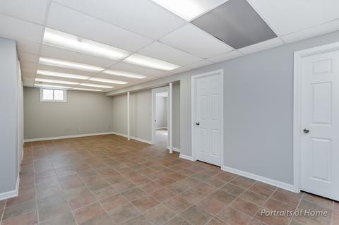 1440 Stoddard Ave, Wheaton, IL 60187 photo 18