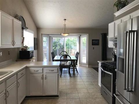 488 Merilot Dr, Roscoe, IL 61073 photo 7