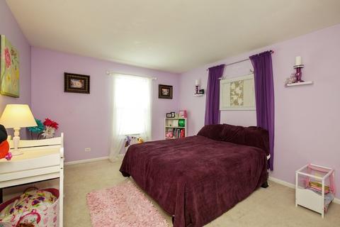 205 S Oakleaf Rd, Algonquin, IL 60102 photo 10