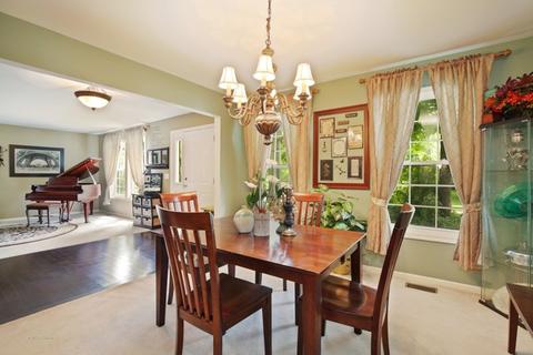 205 S Oakleaf Rd, Algonquin, IL 60102 photo 5