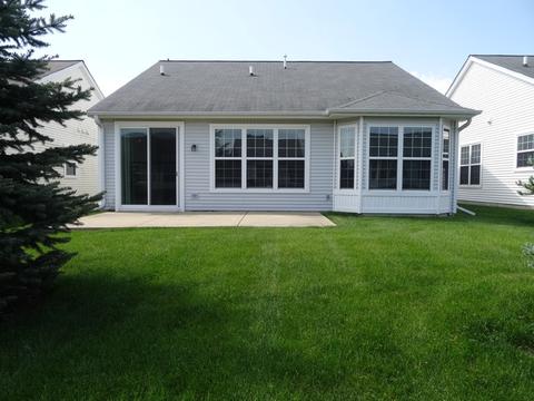 2826 Beacon Point Cir, Elgin, IL 60124 photo 16