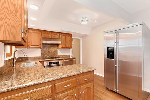 5733 W Maple Ave, Berkeley, IL 60163 photo 15