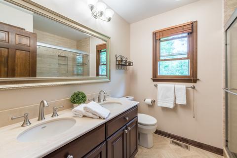 2 S335 Arrowhead Dr, Wheaton, IL 60189 photo 26