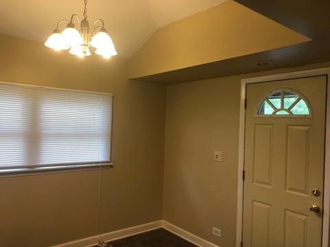 904 E Babcock Ave, Addison, IL 60101 photo 6