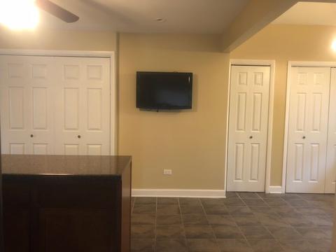904 E Babcock Ave, Addison, IL 60101 photo 5