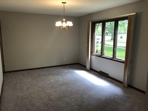 1255 S Osborn Ave, Kankakee, IL 60901 photo 3