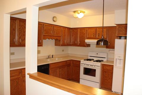 4933 E Circle Dr #107, Crestwood, IL 60445 photo 13