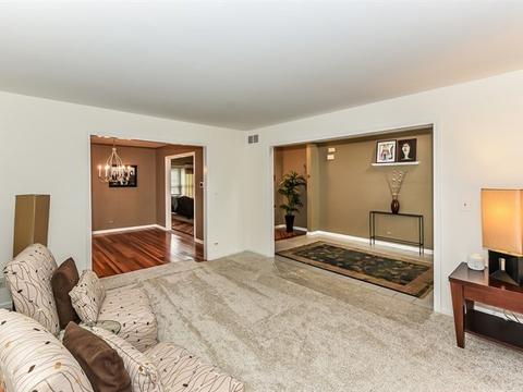 1950 Waverly Ln, Algonquin, IL 60102 photo 5