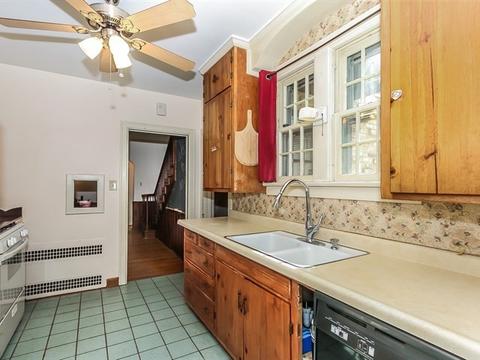 623 Orange St, Elgin, IL 60123 photo 10