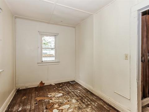 623 Orange St, Elgin, IL 60123 photo 26