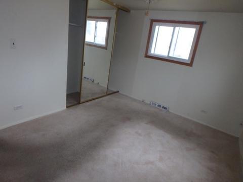 16200 Cambridge Dr, Markham, IL 60428 photo 6