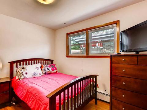 4105 W Devon Ave, Chicago, IL 60646 photo 7