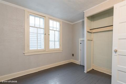 1727 N Ridgeway Ave, Chicago, IL 60647 photo 11