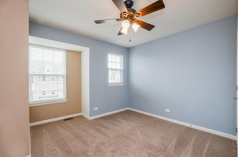 215 N Commerce St, Aurora, IL 60504 photo 18