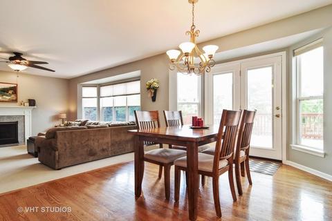 144 Prescott Dr, Bartlett, IL 60103 photo 4