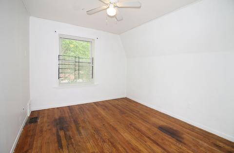 2728 E 77th St, Chicago, IL 60649 photo 8
