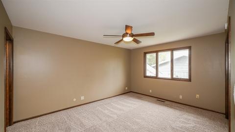 207 Deerpath Dr, Minooka, IL 60447 photo 6