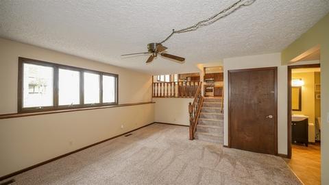 207 Deerpath Dr, Minooka, IL 60447 photo 11
