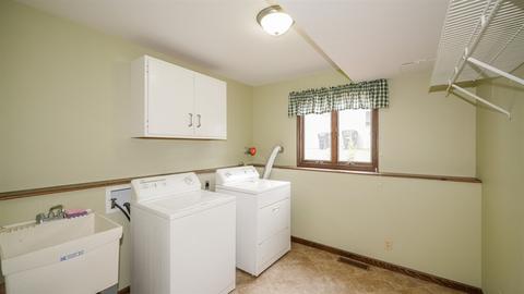 207 Deerpath Dr, Minooka, IL 60447 photo 13
