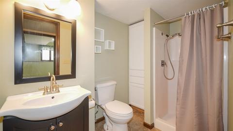 207 Deerpath Dr, Minooka, IL 60447 photo 12