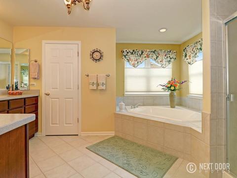 1041 Kingsmill Dr, Algonquin, IL 60102 photo 27
