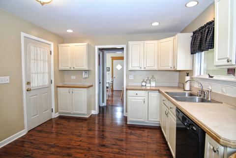 305 W Reader St, Elburn, IL 60119 photo 12