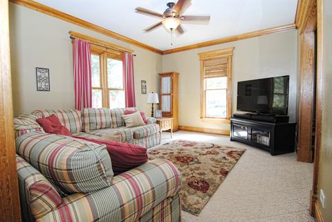 305 W Reader St, Elburn, IL 60119 photo 8