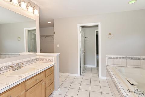 3706 Weingart Rd, Johnsburg, IL 60051 photo 17