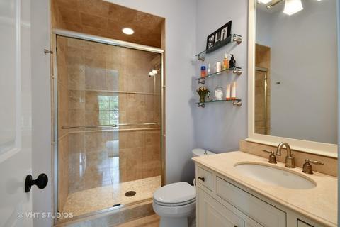 301 W Oak Ave, Wheaton, IL 60187 photo 16