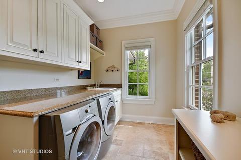 301 W Oak Ave, Wheaton, IL 60187 photo 22