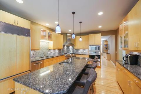 732 Samson Way, Northbrook, IL 60062 photo 5