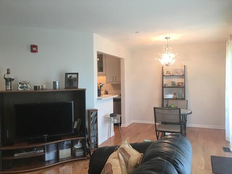1608 Newburn Ct #C1, Wheeling, IL 60090 photo 5