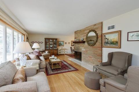 4 N William St, Mount Prospect, IL 60056 photo 3