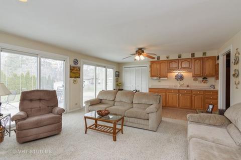 4 N William St, Mount Prospect, IL 60056 photo 8