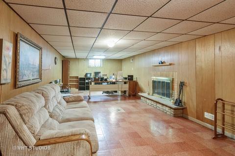 4 N William St, Mount Prospect, IL 60056 photo 9