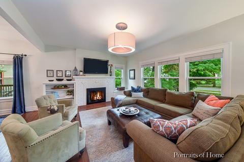 819 Stoddard Ave, Wheaton, IL 60187 photo 7