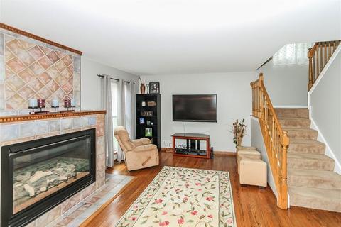 1049 Georgian Pl, Bartlett, IL 60103 photo 2