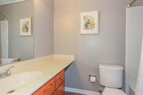 1049 Georgian Pl, Bartlett, IL 60103 photo 16