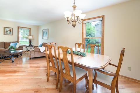 2935 Compton Rd, Aurora, IL 60504 photo 5