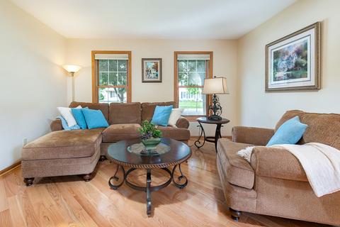 2935 Compton Rd, Aurora, IL 60504 photo 11