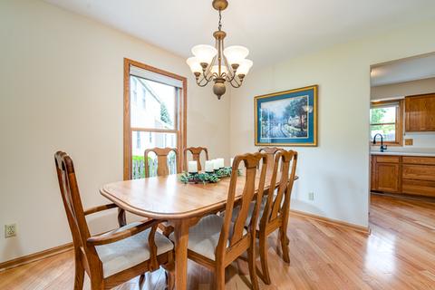2935 Compton Rd, Aurora, IL 60504 photo 9