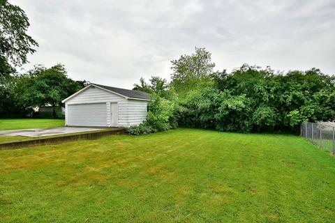 307 Forest Ave, Aurora, IL 60505 photo 24
