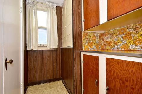 307 Forest Ave, Aurora, IL 60505 photo 20
