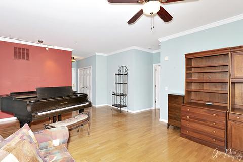 640 Mchenry Rd #108, Wheeling, IL 60090 photo 5