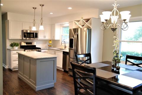 355 Stoney Brook Ct, Algonquin, IL 60102 photo 2