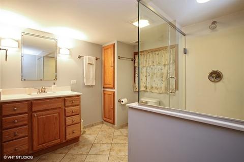 325 Robert Ave, Wheeling, IL 60090 photo 14